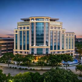Healing Mind International Hotel Panyu Square Metro Station Branch - Free Deliver Service to Guangzhou Baiyun International Airport & Free Shuttle Bus to Canton Fair Complex During Canton Fair Period