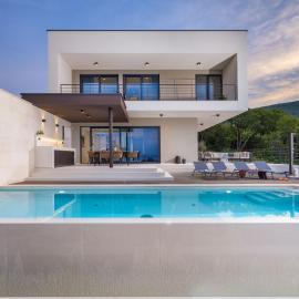Villa Serenis by Villsy