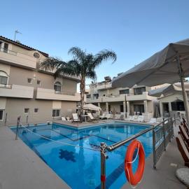 Sirena Apartments