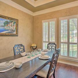 4-BR Upscale Suburban Home with Private Pool