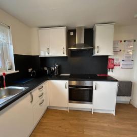 Carley's House - Macduff Seaside Escape, hotel in Macduff