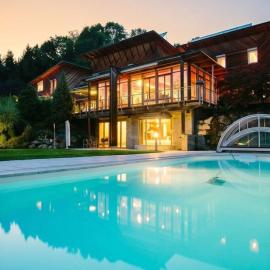 Alpine Sunlight Villa, hotel i Villach