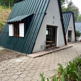 Bungalow Refúgio do Pezo T0، فندق في ميلغاسو