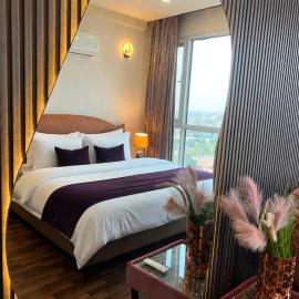 ELYSIUM TOWER- Executive Two Bedrooms Apartment Facing Centaurus Mall Islamabad