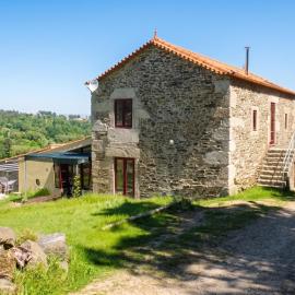 Spacious House in Seia with Stunning Mountain Views, 150 m²