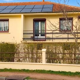 Maison accueillante à Montluçon avec jardin privatif