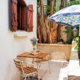 Studio charmant au Moule avec jardin de 35 m² et barbecue