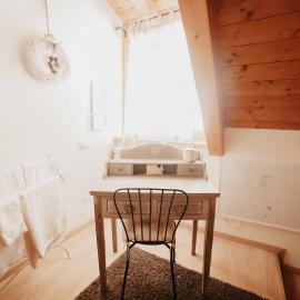 Masa Log pod Manga Kraj, hotell i Log pod Mangartom