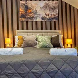 Forest Inspired Home! Near M1 and Superb Locations