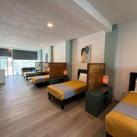 Apartment with Pool & Gym, hotel sa Querétaro