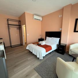 Suite Room with Pool & Gym