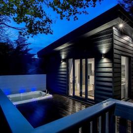 The Treehoose, Hotel in Dalneigh