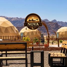 NOVA lUXURY CAMP, hotel sa Wadi Rum