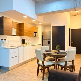 Eon 6 Lujoso y acogedor apartamento zona 10