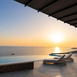 Kythnos Luxury Villa Aegean View Private Pool Gem, Hotel in Mérichas