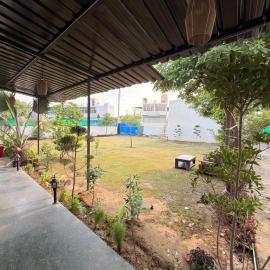 The Bella Retreat- Private Pool Villa & Farm, hotel in Faridabad