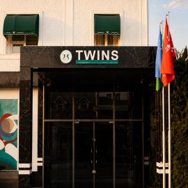 Guest house TWINS