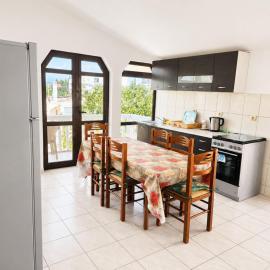 Esko Rooms, hotel in Donji Štoj