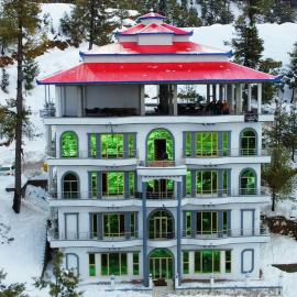 Al-Sadiq Resort Malam Jabba Swat, hotel a Malam Jabba