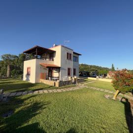 VILLA ANTONIS