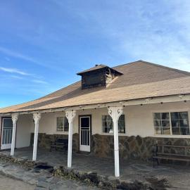 Casa Lizany, hotel Camalúban