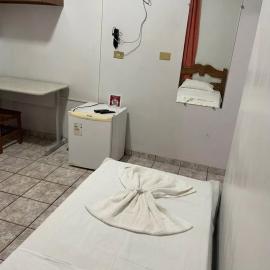 Hotel em Caçu, מלון בCaçu