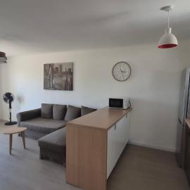 Maison proche mer, hotel u gradu Sen-Rafael