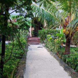 Serene Apartments, hotel en Kinyasini
