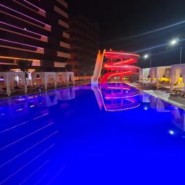 BA HOME Delux Park Hill Residence, Pool & PS5, hotel in Prizren