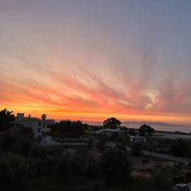 Amber Horizon & Sea View Apartment, מלון בפאראדייס