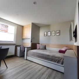 Am Flutgraben, hotel em Adorf