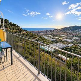 Oasis of Relaxation between the Sea and the Hills, hotel a Castellaro