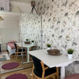 Nära Mall of Scandinavia, hotel a Sundbyberg