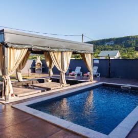 Villa Merak House, hotell sihtkohas Bijelo Brdo