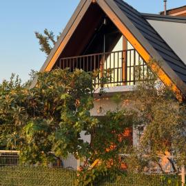 Top Hill Villa, Gjiri i Lalzit
