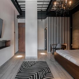 The Striped Loft Modern Elegance-Centric location