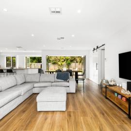 The Esplanade Indented Heads- Beach front, Luxury, Sleeps 8, Spacious, Aircon, Heating,, hotel in Indented Head
