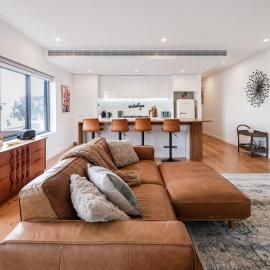 104 Portarlington Esplanade 2 bedroom, 2 bathroom apartment Parking Walk to the beach and shops Elevator access