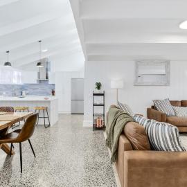 Retreat on Hitchcock- Barwon Heads, Pet friendly, 3 Bedroom, 2 Bathroom, Aircon, Modern, Single Level, hotel in Barwon Heads