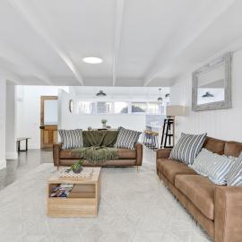 Retreat on Hitchcock- Barwon Heads, Pet friendly, 3 Bedroom, 2 Bathroom, Aircon, Modern, Single Level