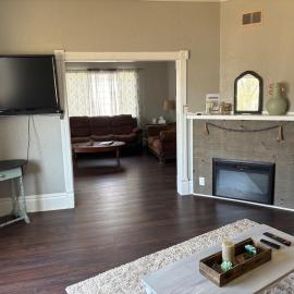 Historic 1902 Home Near Makoshika State Park 4BR, hotel en Glendive