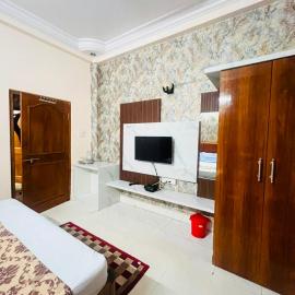 Hotel Natraj Palace, hôtel à Seonī