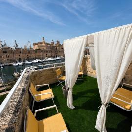 Mediterranea Waterfront house - By Valletta Ferry & Free Parking
