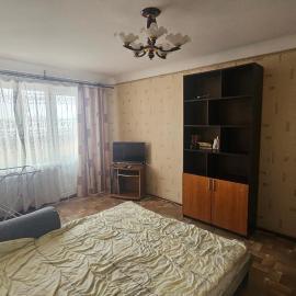 Однокімната квартира поблизу траси Київ-Харків, Hotel in Pyryatyn