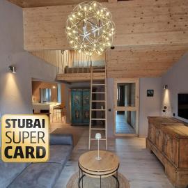 chalet atelier Luxuriöses Chalet mit alpinem Charme