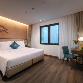 Reviah Hotel