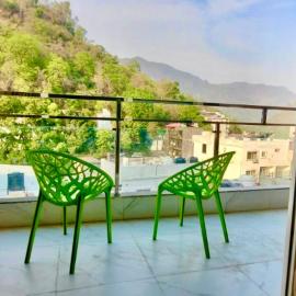 Yogvan Luxury 1BHK Apartments Tapovan Rishikesh, hotel sa Rishīkesh