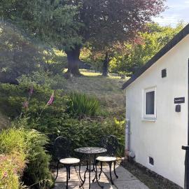 Rubybank Bothy, overlooking Loch Fyne, Hotel in Strachur