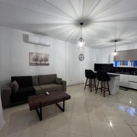 Saranda Valley Oasis - Modern Apt With View