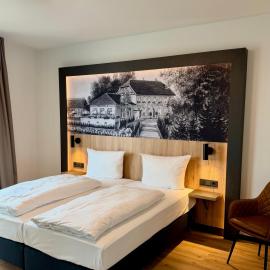 Hotel & Wirtshaus Waldschlösschen - Spezialausschank Augustiner -